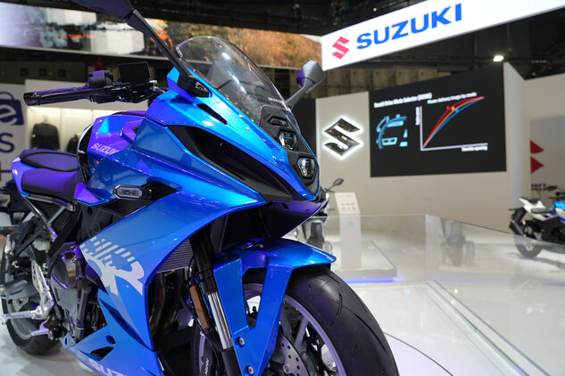 GSX-8R