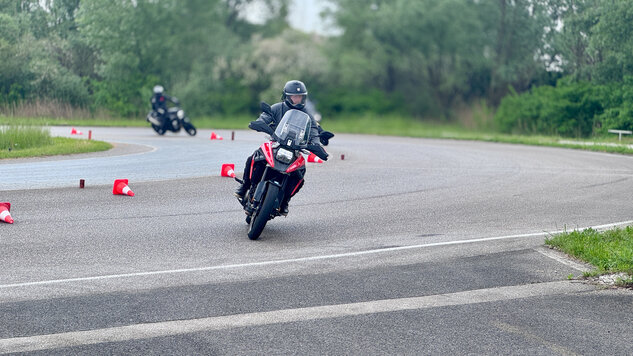 V-STROM 1050