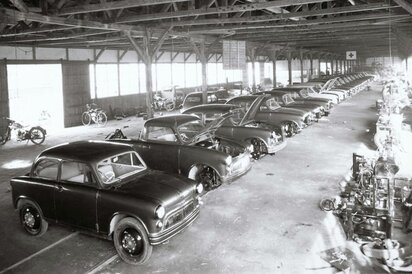 Suzulight_Production_in_the_Factory_1955