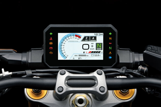 Neu: 5-Zoll-TFT-Display der GSX-S1000.