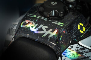 DR-Z4SM „CRUSH“&nbsp; &nbsp;Sticker-Kit Variante