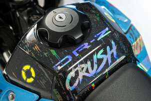 „CRUSH“&nbsp;Sticker-Kit Variante (Farbe Q1T))